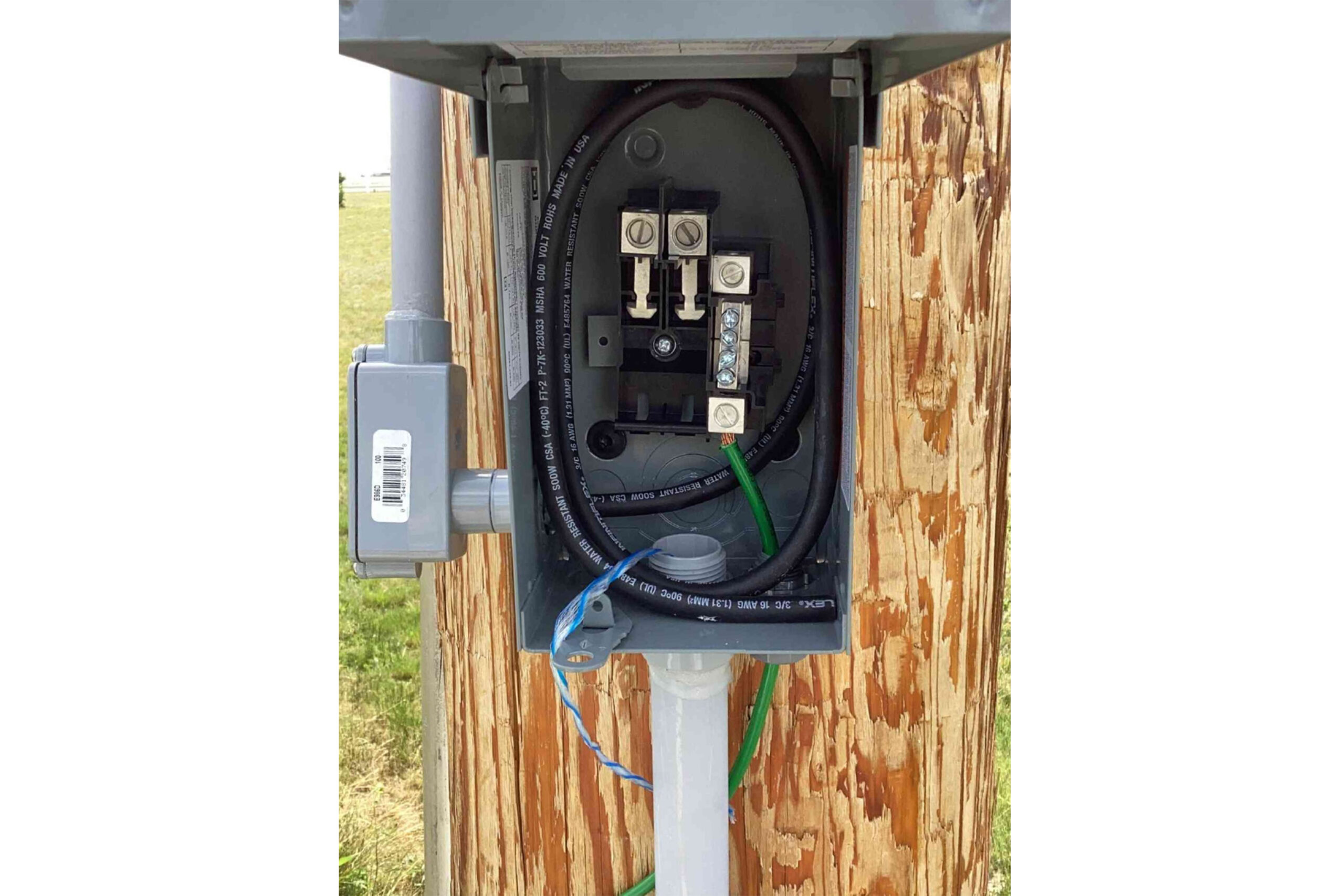 MVEA project open utility box